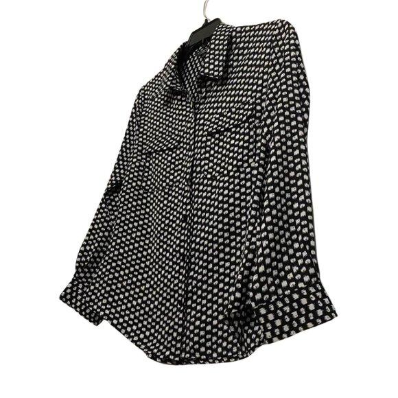 Liverpool Black and White Allover Print Button Up Top With Double Flap Pockets - Picture 3 of 15